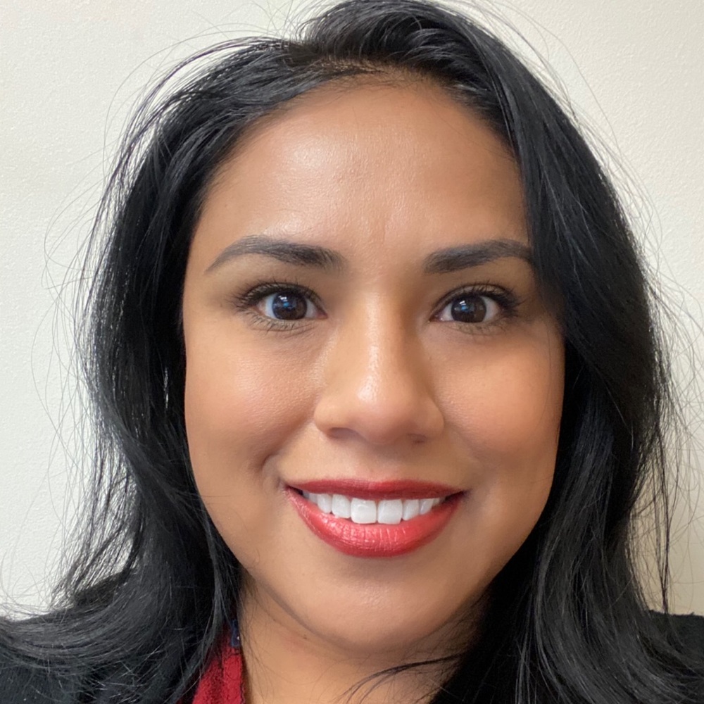 Meet your Posher, Angelica